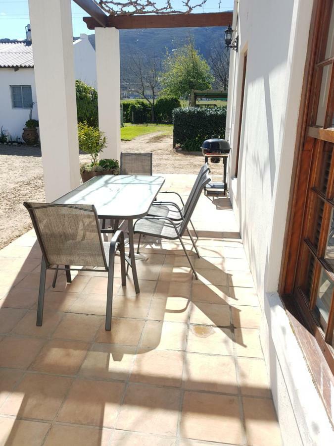 Chevandeaux 1 - Merlot Franschhoek Extérieur photo